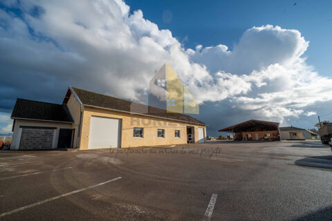   Bâtiment à usage de bureaux, d'ateliers et de stockage 