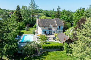 Propri�t�/ch�teau � vendre 7 pi�ces 225 m�