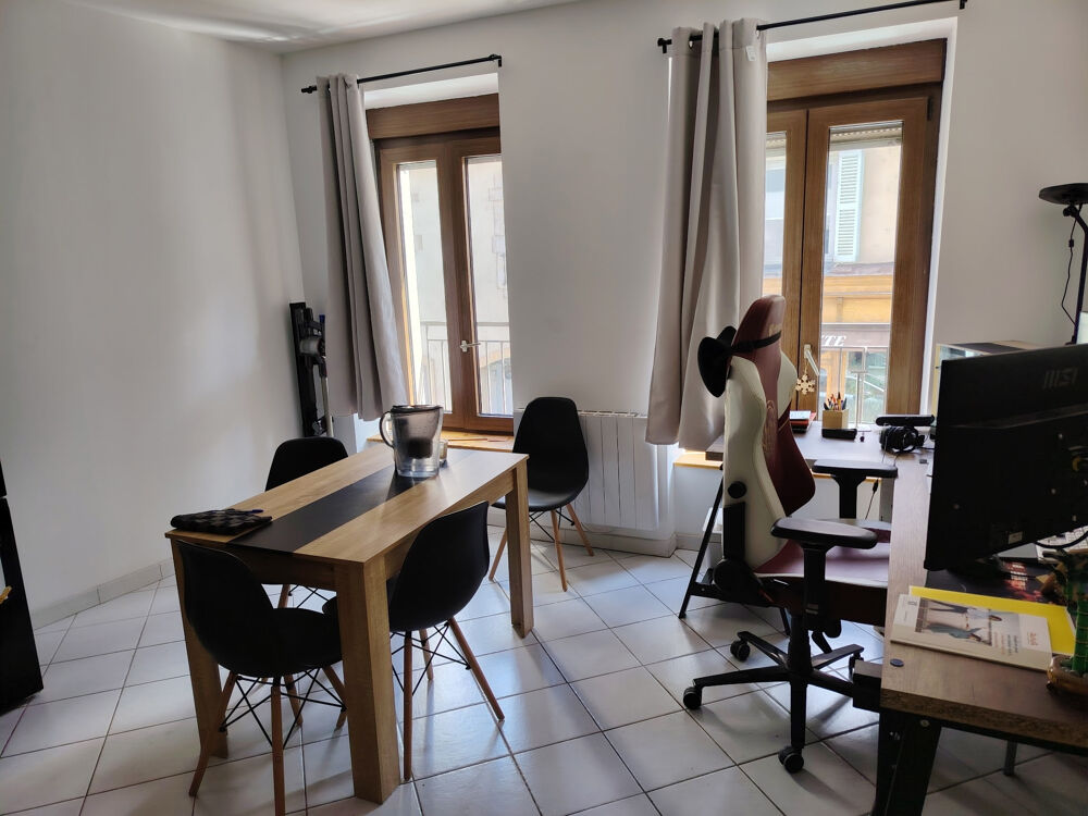 A Louer à CLAIRVAUX-LES-LACS Appartement Type 2