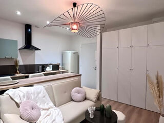  Appartement à louer 1 pièce 25 m²