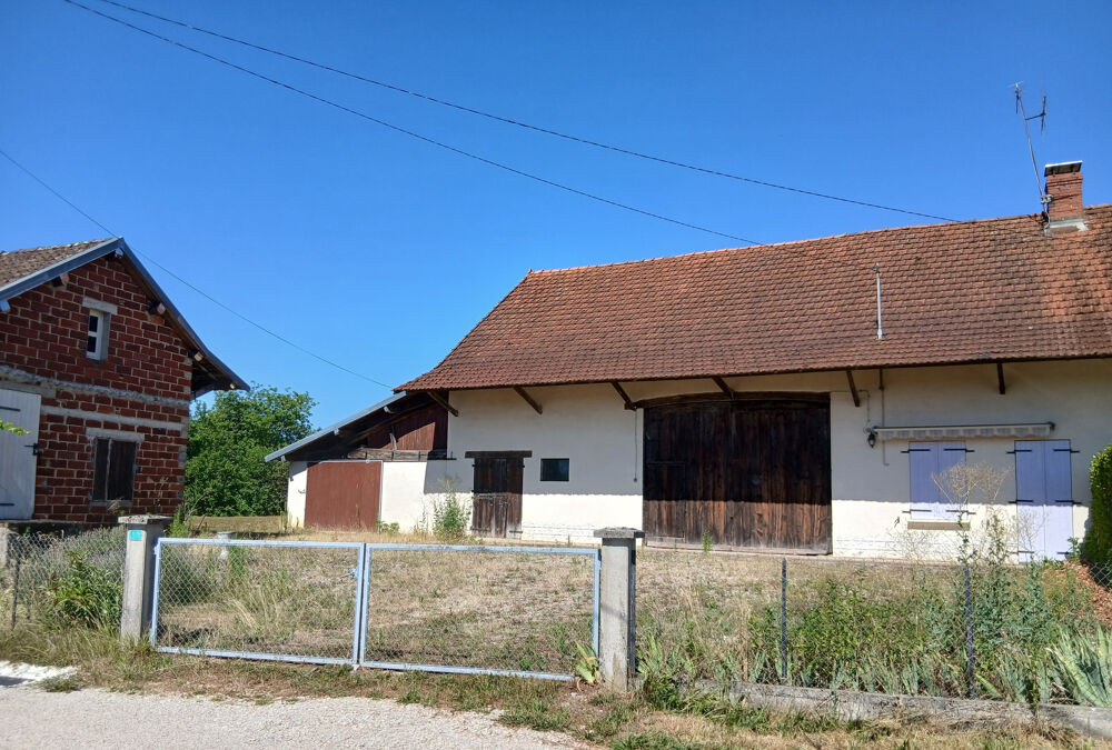 Vente Maison Longère mitoyenne avec dépendances, à la campagne Les deux fays