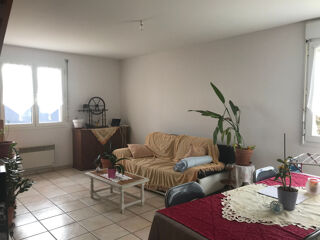  Duplex/triplex à louer 3 pièces 56 m² Bletterans