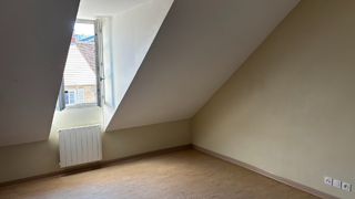  Appartement à louer 3 pièces 72 m²