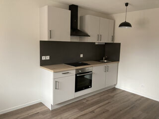  Appartement à louer 2 pièces 42 m²