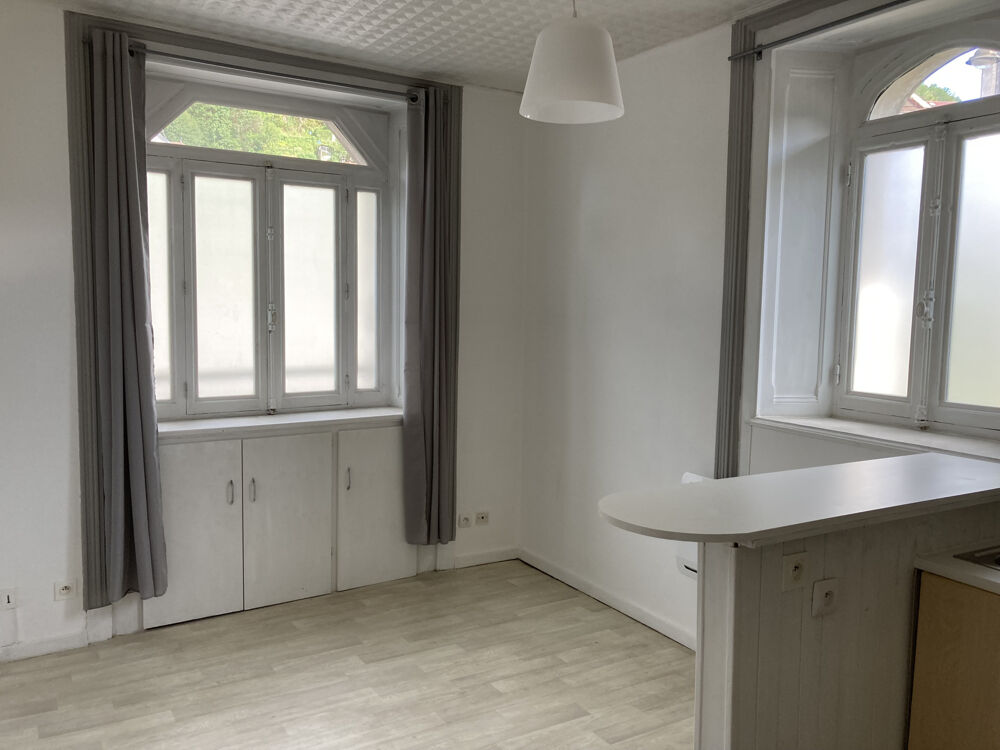 Location Appartement Studio à louer à SAINT-CLAUDE St claude
