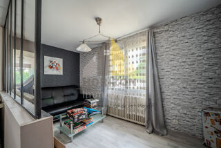  Maison à vendre 10 pièces 274 m²