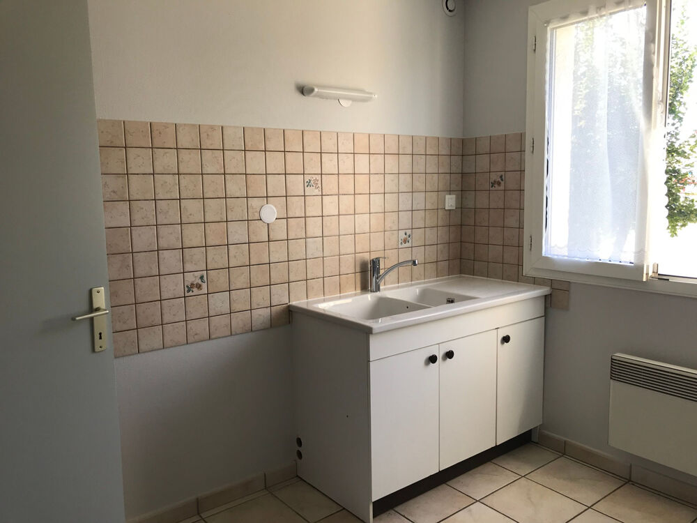 T3 DUPLEX AU CENTRE DE BLETTERANS