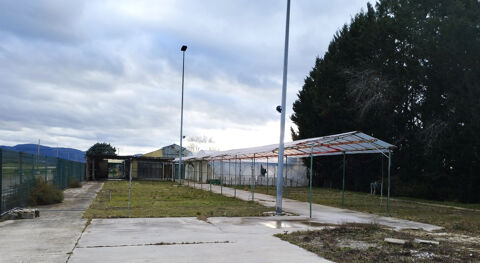   Local d'activité professionnelle aux portes de Lons-le-Saunier 