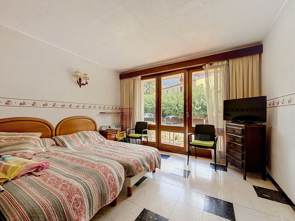 Investissement idéal ou premier achat à Vernet-les-Bains : studio avec vue imprenable sur le Canigou !
