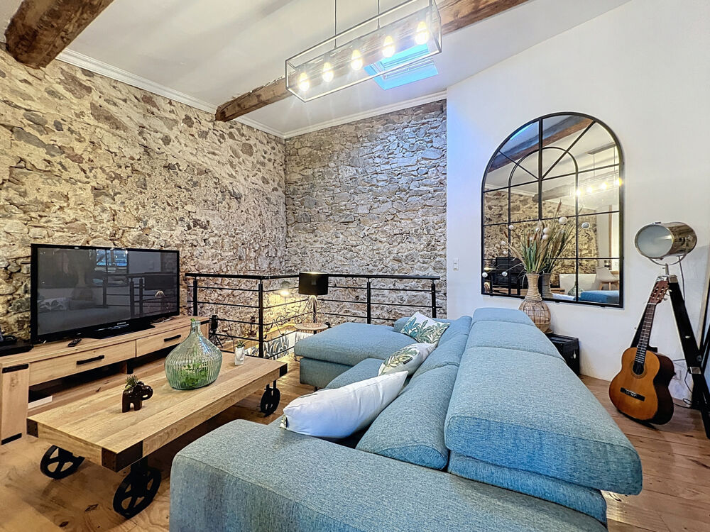 Coup de coeur à Tarerach : maison rénovée alliant pierre et modernité