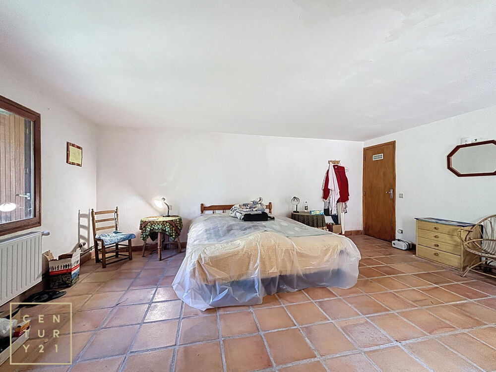 Grande Maison de Village à Caramany ? Idéale pour