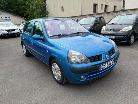 Renault clio ii CLIO 1.4i 16V 98ch Privilège