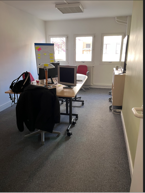   Location  Issy-Les-Moulineaux: BUREAUX-63 m2 