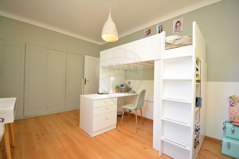 à vendre  Maison Roquefort-les-Pins (06330)