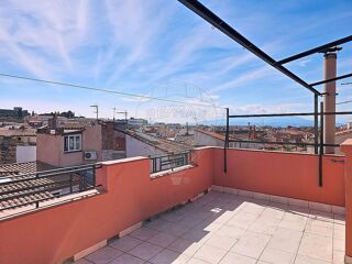  Immeuble à vendre 8 pièces 