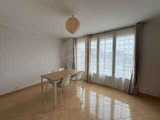  Appartement à louer 3 pièces 