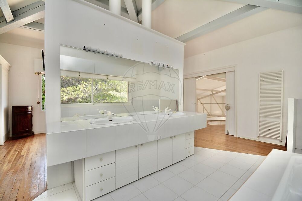 à vendre  Maison Antibes (06600)
