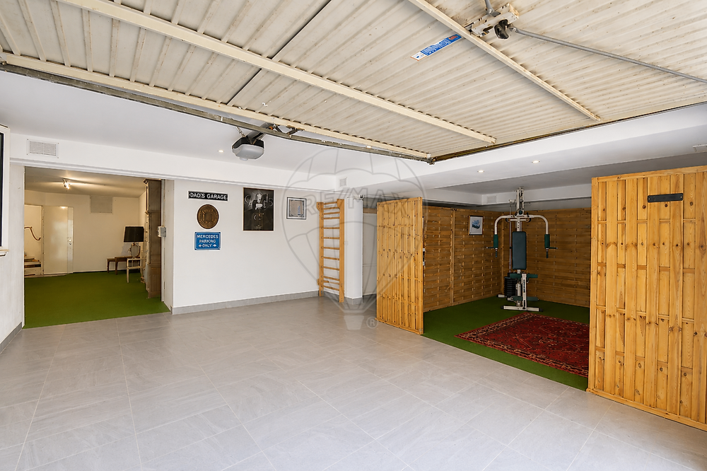 à vendre  Maison Antibes (06600)