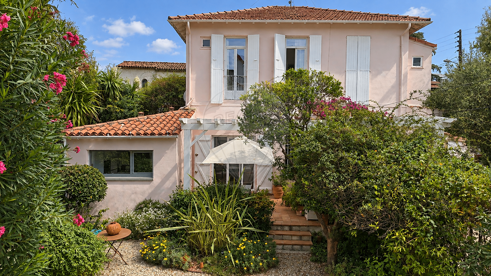 Vente Maison Maison 3 chambre(s) à vendre Antibes