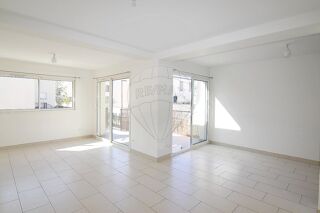  Immeuble à vendre 11 pièces 169 m²