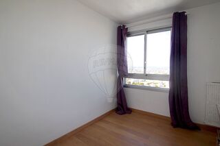  Appartement  vendre 4 pices 