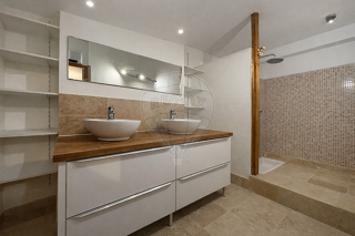  Appartement à louer 5 pièces 