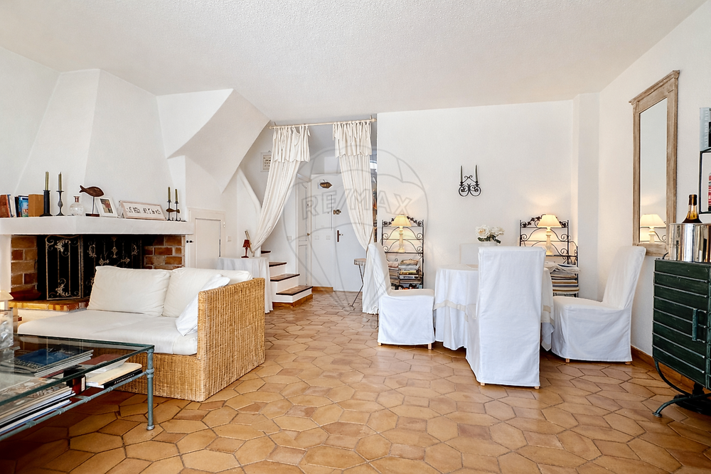 � vendre  Maison Grimaud (83310)