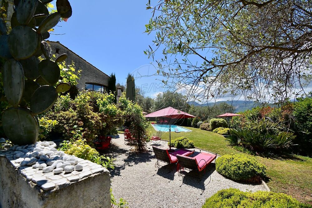Vente Maison Maison 6 chambre(s) à vendre La roquette-sur-var