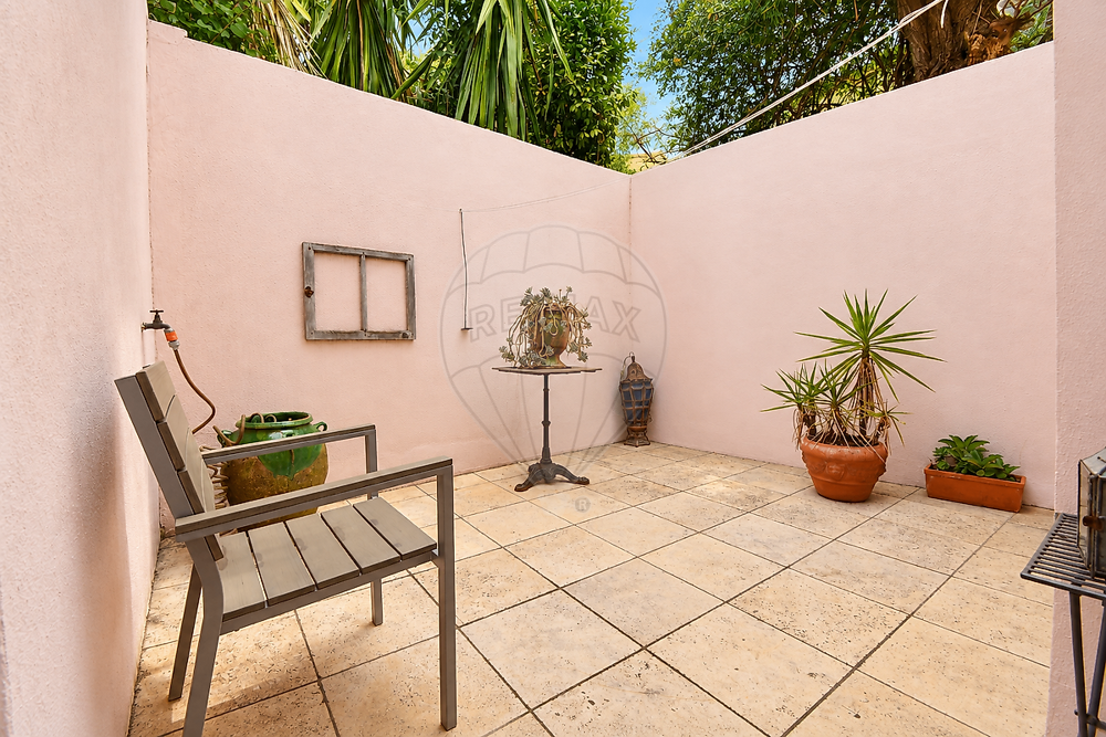 à vendre  Maison Antibes (06600)