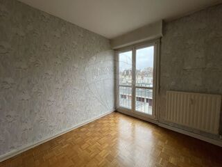  Appartement  vendre 4 pices 