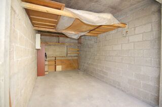  Remise / Grange à vendre 