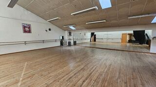  Immeuble à vendre 7 pièces 400 m²