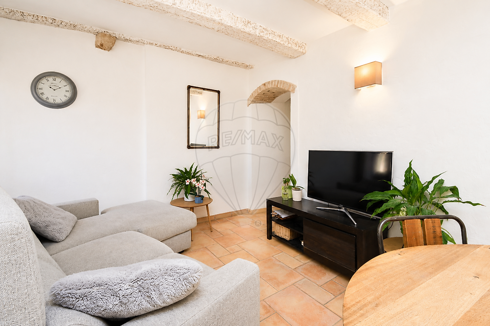 Maison 4 pièces · à Villeneuve-Loubet · 294 000 €