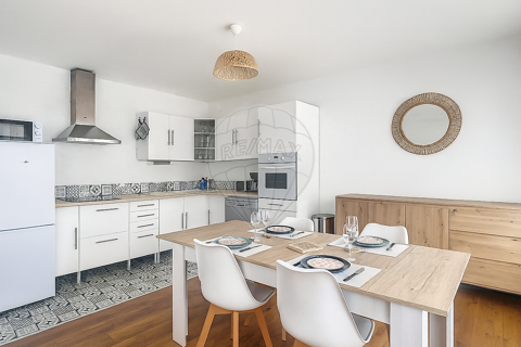  Appartement � louer 5 pi�ces 