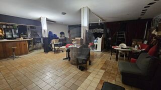  Immeuble à vendre 7 pièces 400 m²