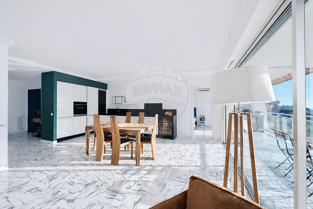 à vendre  Appartement Le Cannet (06110)