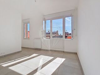  Immeuble  vendre 8 pices 