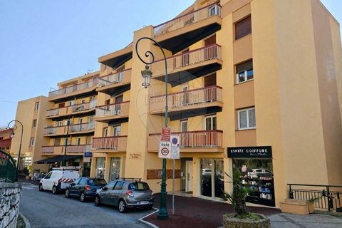 Local Commercial  &agrave; vendre 199000 06270 Villeneuve-loubet