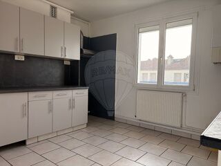  Appartement à louer 3 pièces 