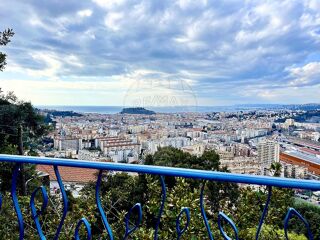  Maison � vendre 9 pi�ces 