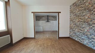  Maison  vendre 8 pices 