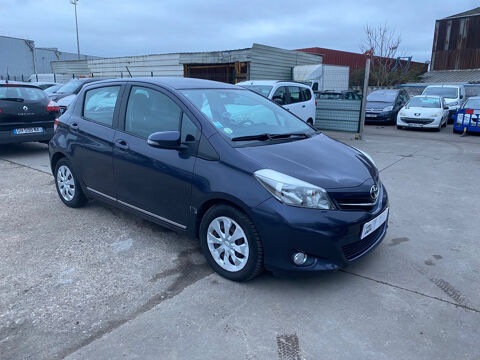 Toyota yaris AFFAIRES 90 D-4D Société 2