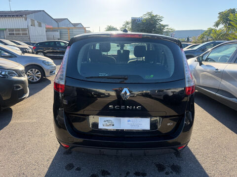 Grand Sc&eacute;nic III dCi 105 eco2 Carminat Tom Tom 7 pl 2010 occasion 93120 LA COURNEUVE