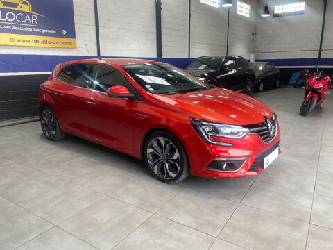 Renault megane iv BERLINE TCe 130 Energy Intens