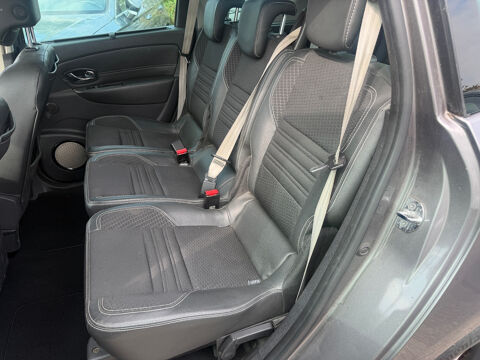 Grand Sc&eacute;nic III Grand Sc&eacute;nic TCe 130 Energy Bose Edition 7 pl 2014 occasion 93120 LA COURNEUVE