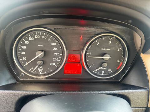 X1 sDrive 18d 143 ch Confort 2010 occasion 93120 LA COURNEUVE