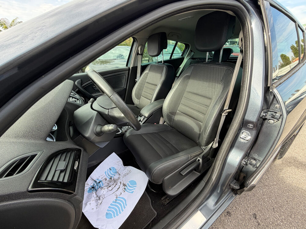 M&eacute;gane III TCE 130 Energy eco2 Bose 2015 occasion 93120 LA COURNEUVE
