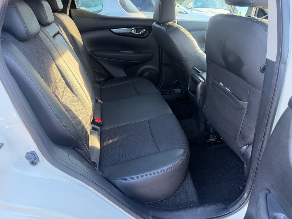 Qashqai 1.2 DIG-T 115 Stop/Start Connect Edition Xtronic A 2015 occasion 93120 LA COURNEUVE