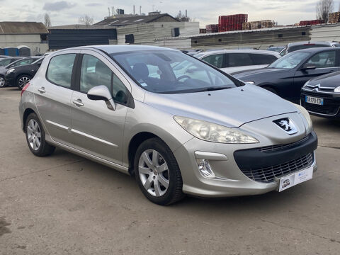 Peugeot 308 1.6 HDi 110ch FAP BLUE LION Premium 2008 occasion LA COURNEUVE 93120