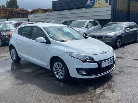 Renault megane iii BERLINE dCi 110 Dynamique